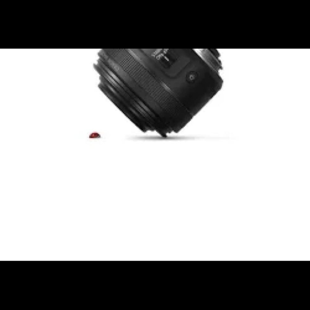 CANON - EF-S 35mm f/2.8 Macro IS STM Lens